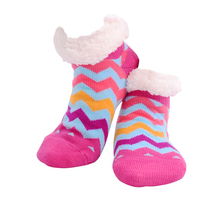 Nuzzles Ladies Chevron Shortz Pink Non-Skid Sole Socks One Size Fits All