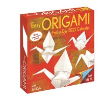 2022 Calendar Easy Origami Fold-A-Day Day-to-Day Boxed by Andrews McMeel AM63777